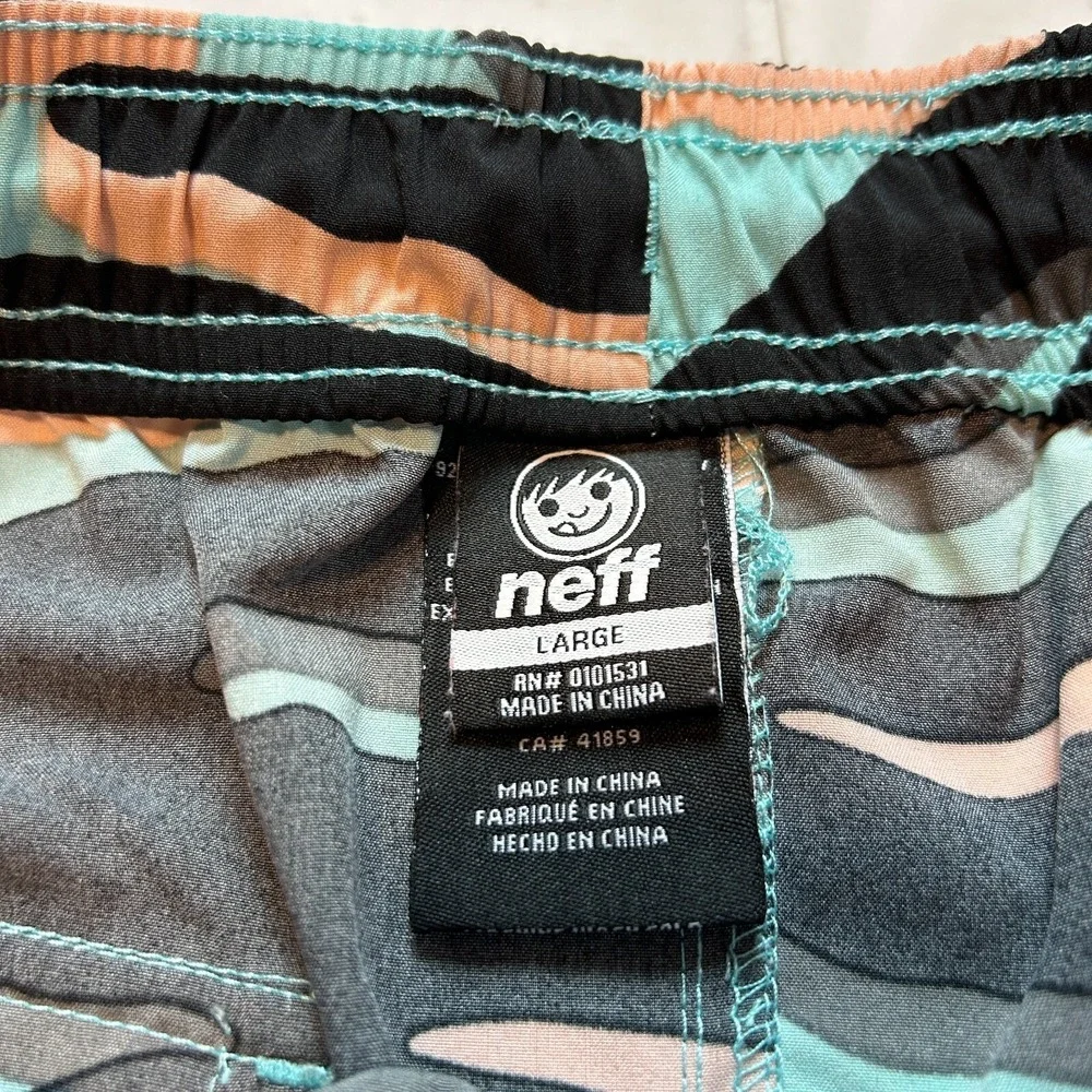 Neff Multi‎ Colored Zebra Stripes Swim Trunks Board Shorts Youth Boys Size Large